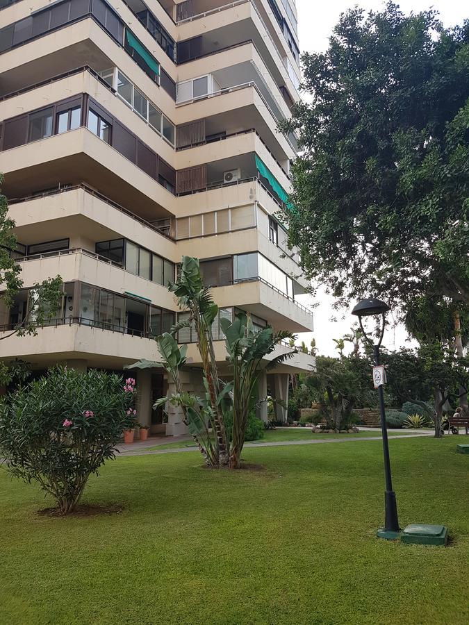 Luxury House 110 M2 On The Beach, Pool, Parking توريمولينوس المظهر الخارجي الصورة