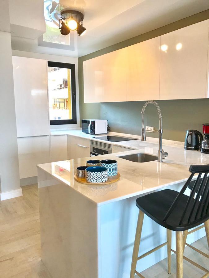 Luxury House 110 M2 On The Beach, Pool, Parking توريمولينوس المظهر الخارجي الصورة